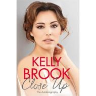Close Up : The Autobiography