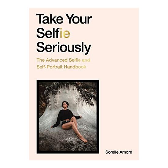 Take Your Selfie Seriously, Sorelle Amore
